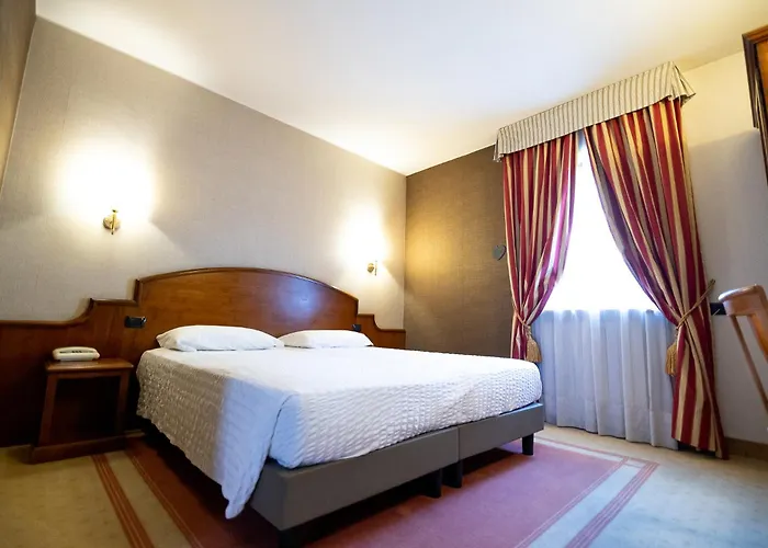 Hotel Rendez Vous